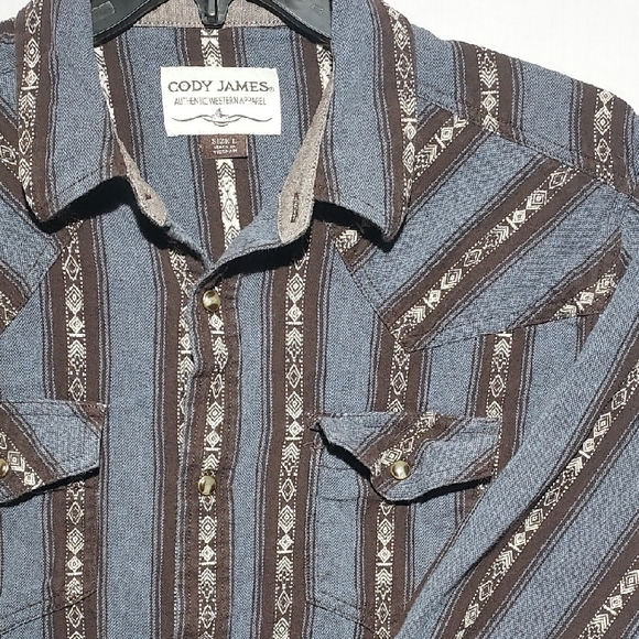 Cody James Other - Cody‎ James Western Apparel Aztec Pearl Snap Long Sleeve Button-up Mens Size Lrg
